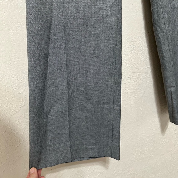 J.M. Haggar Classic Fit Straight Leg Dress Pants 40 x 30 Gray - Picture 4 of 7